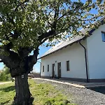 Kusdomu V Ceskem Raji Lejlighed